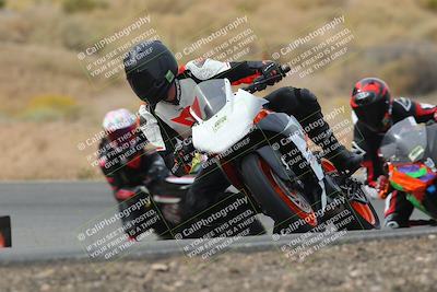 media/Nov-04-2023-2WTD (Sat) [[147bbb9217]]/B Group/1220pm (Outside Turn 2)/